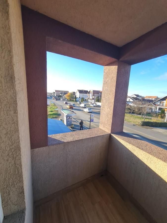 Airport Molko Apartments Surčin المظهر الخارجي الصورة