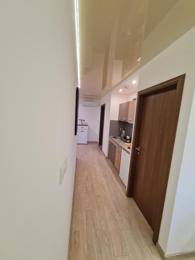 Airport Molko Apartments Surčin المظهر الخارجي الصورة