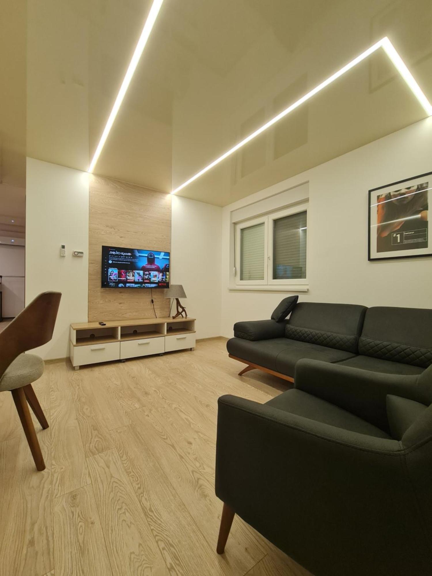 Airport Molko Apartments Surčin المظهر الخارجي الصورة