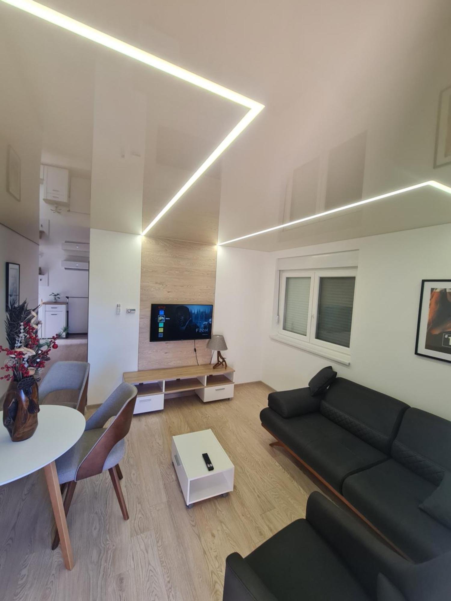 Airport Molko Apartments Surčin المظهر الخارجي الصورة