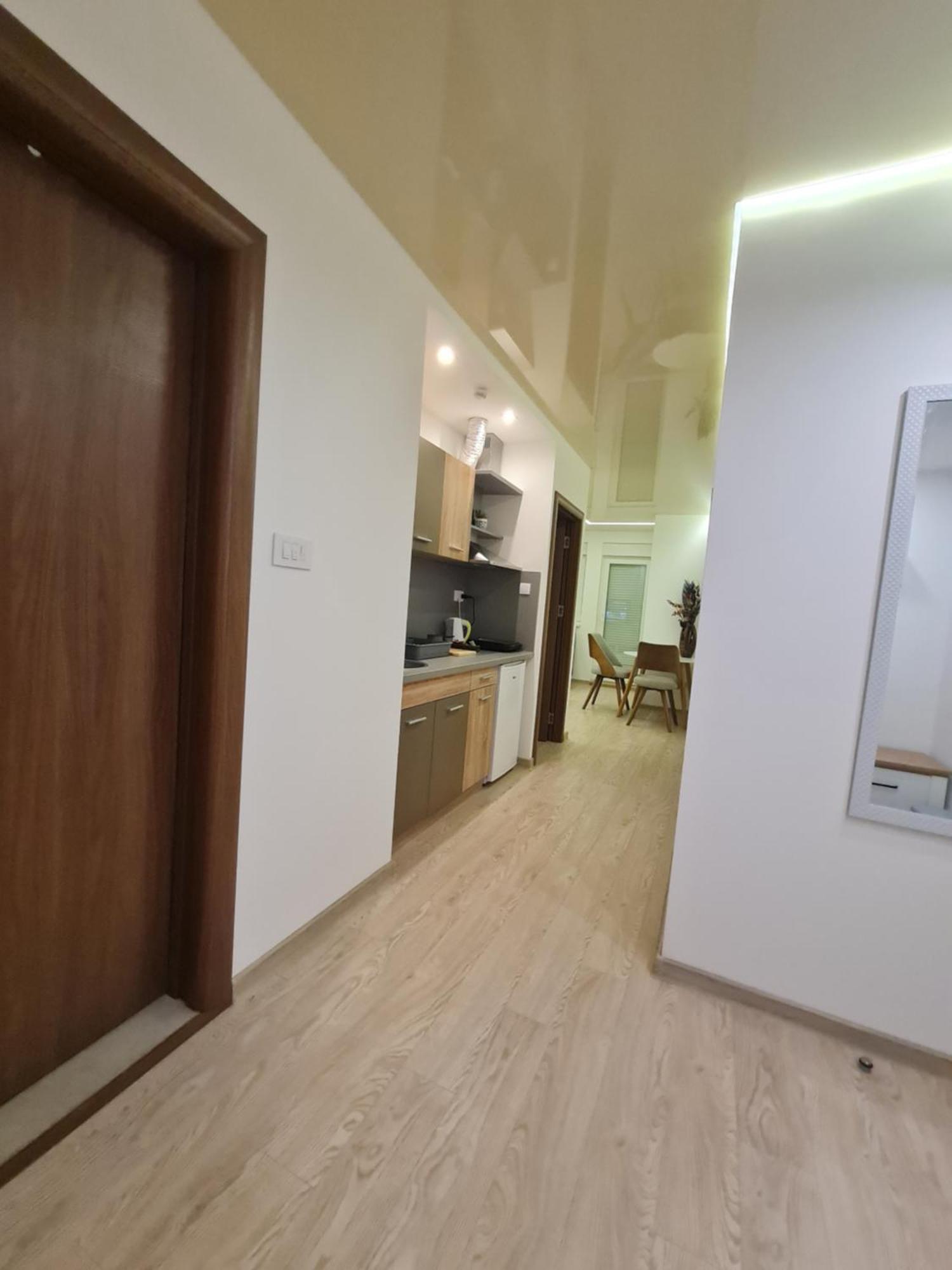 Airport Molko Apartments Surčin المظهر الخارجي الصورة