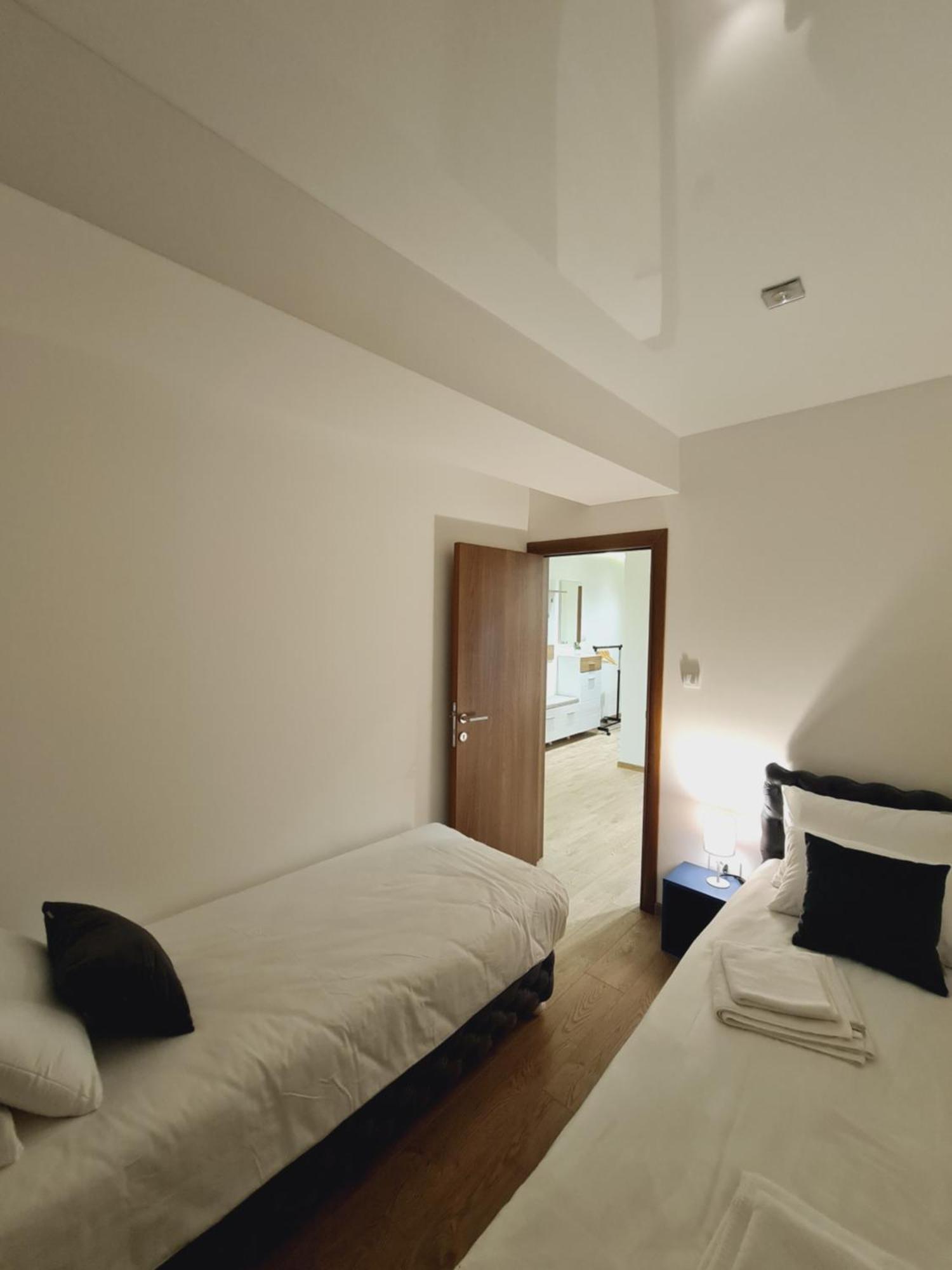 Airport Molko Apartments Surčin المظهر الخارجي الصورة
