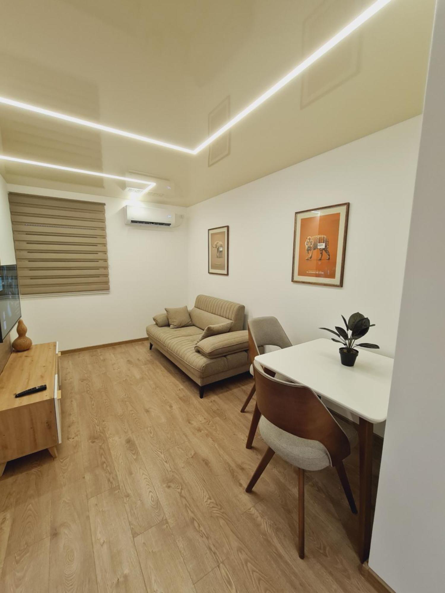 Airport Molko Apartments Surčin المظهر الخارجي الصورة